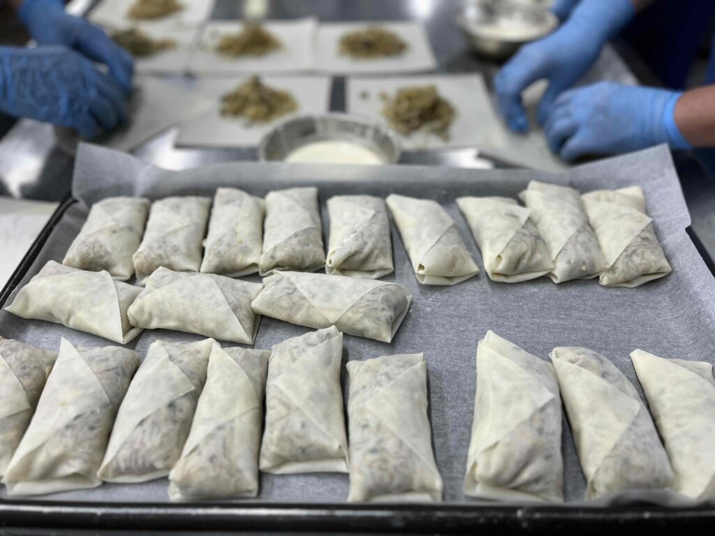 いつも大人気の春巻き