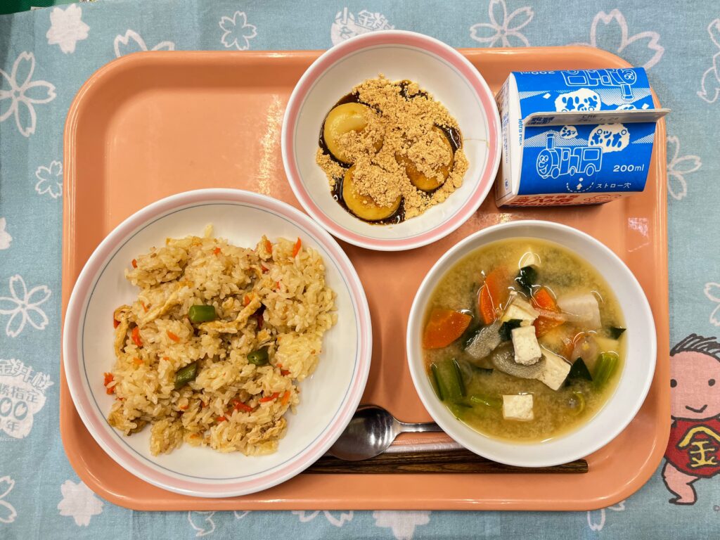 給食室にも２年生が来たー